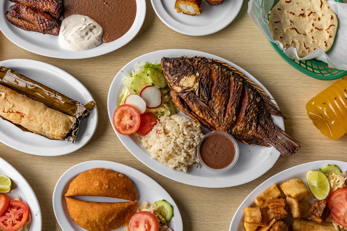 PUPUSERIA EL CERRO VERDE Delivery Menu | Order Online | 4233 W Century ...