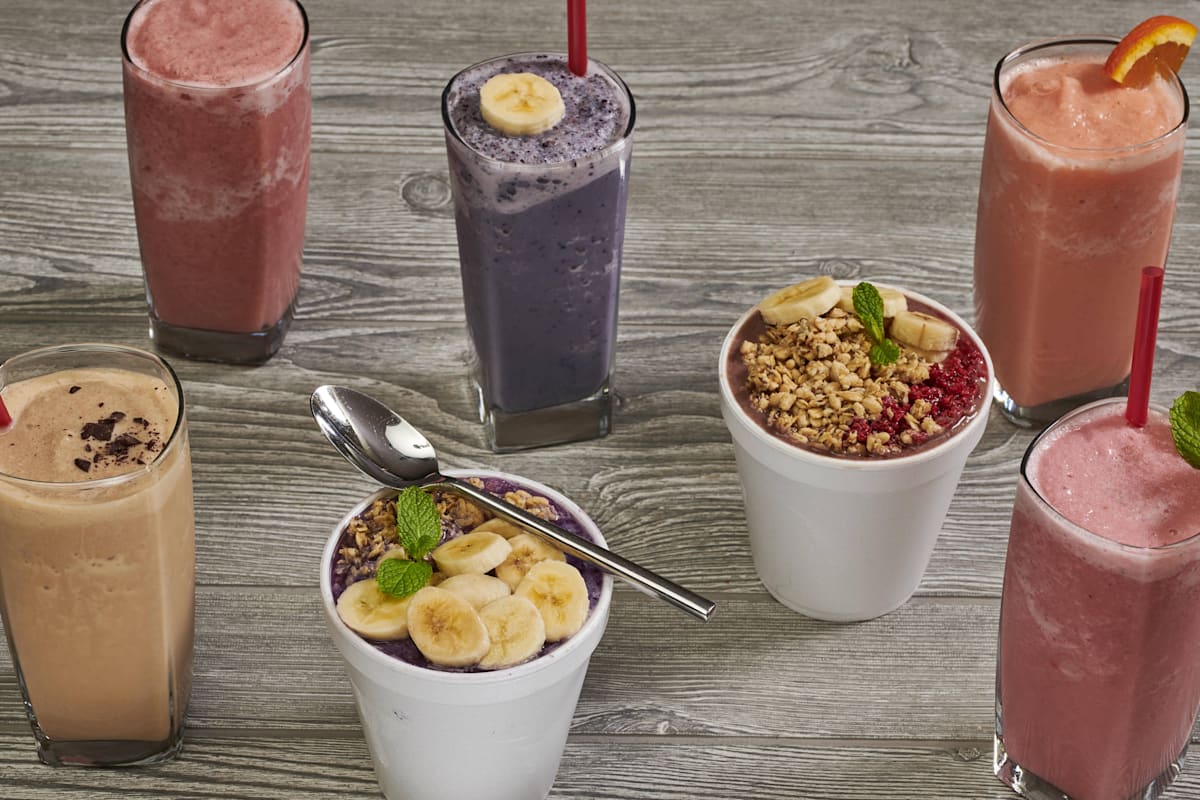 Berry Blendz Delivery Menu Order Online 1630 S Lemay Ave Ste 2 Fort