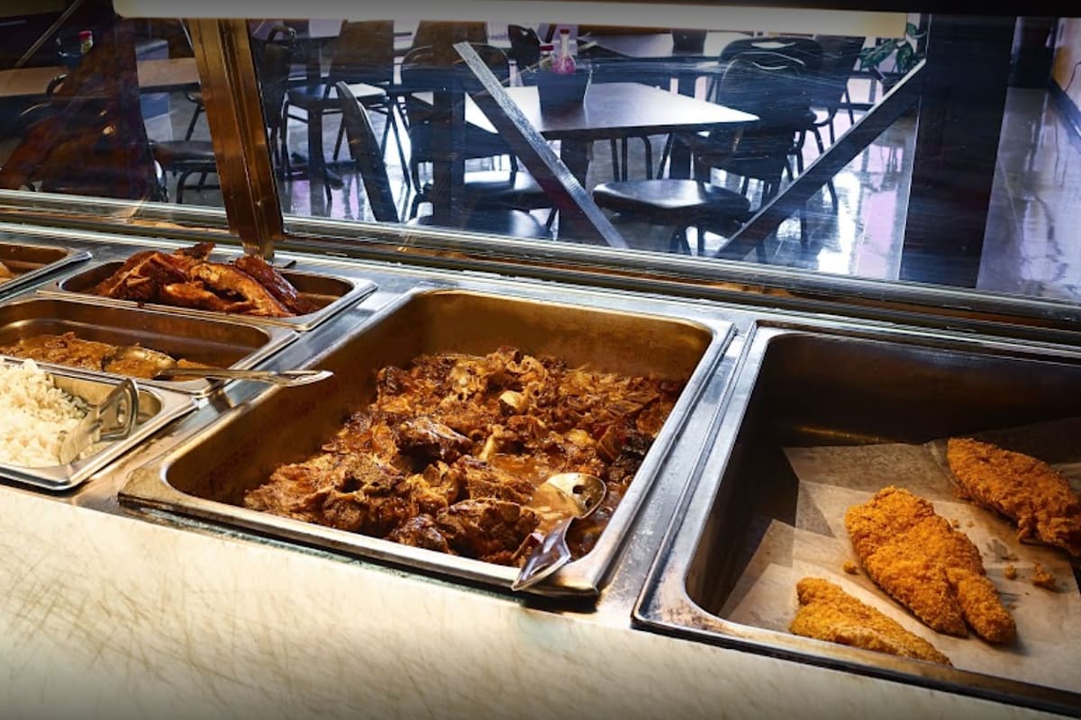 Sausage Shoppe On The Go Delivery Menu Order Online 6513 Brentwood