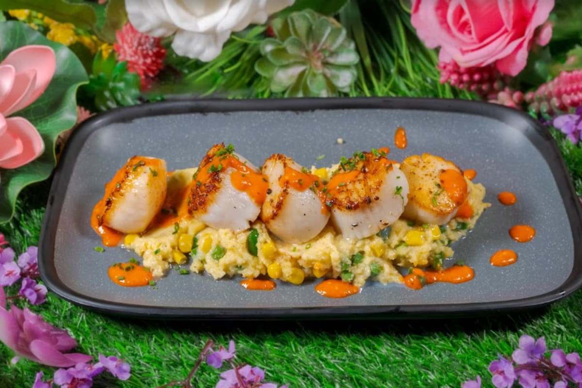 Bloom Botanical Bistro Delivery Menu Order Online 10319