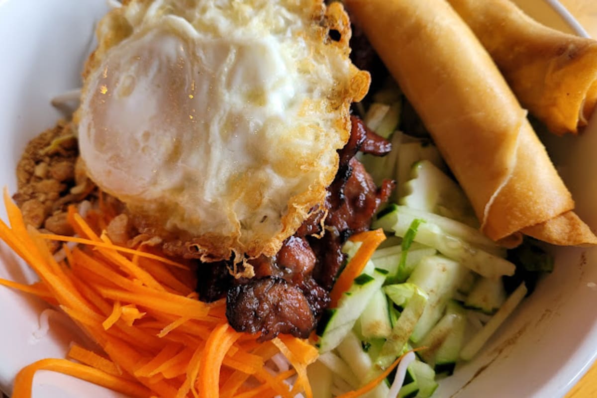 The Crab Hut Delivery Menu Order Online 1860 South Shoals