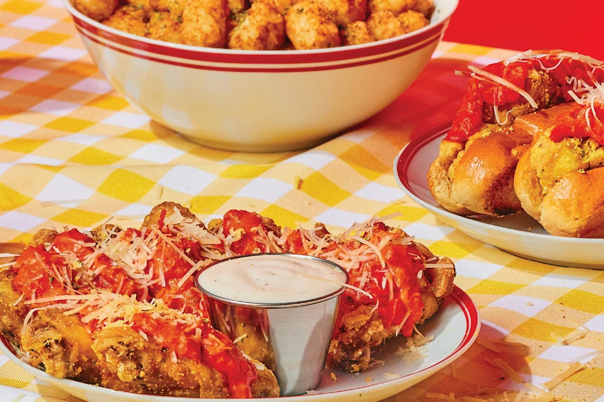 Saucy's Wraps & Sandwiches Delivery Menu Order Online 519