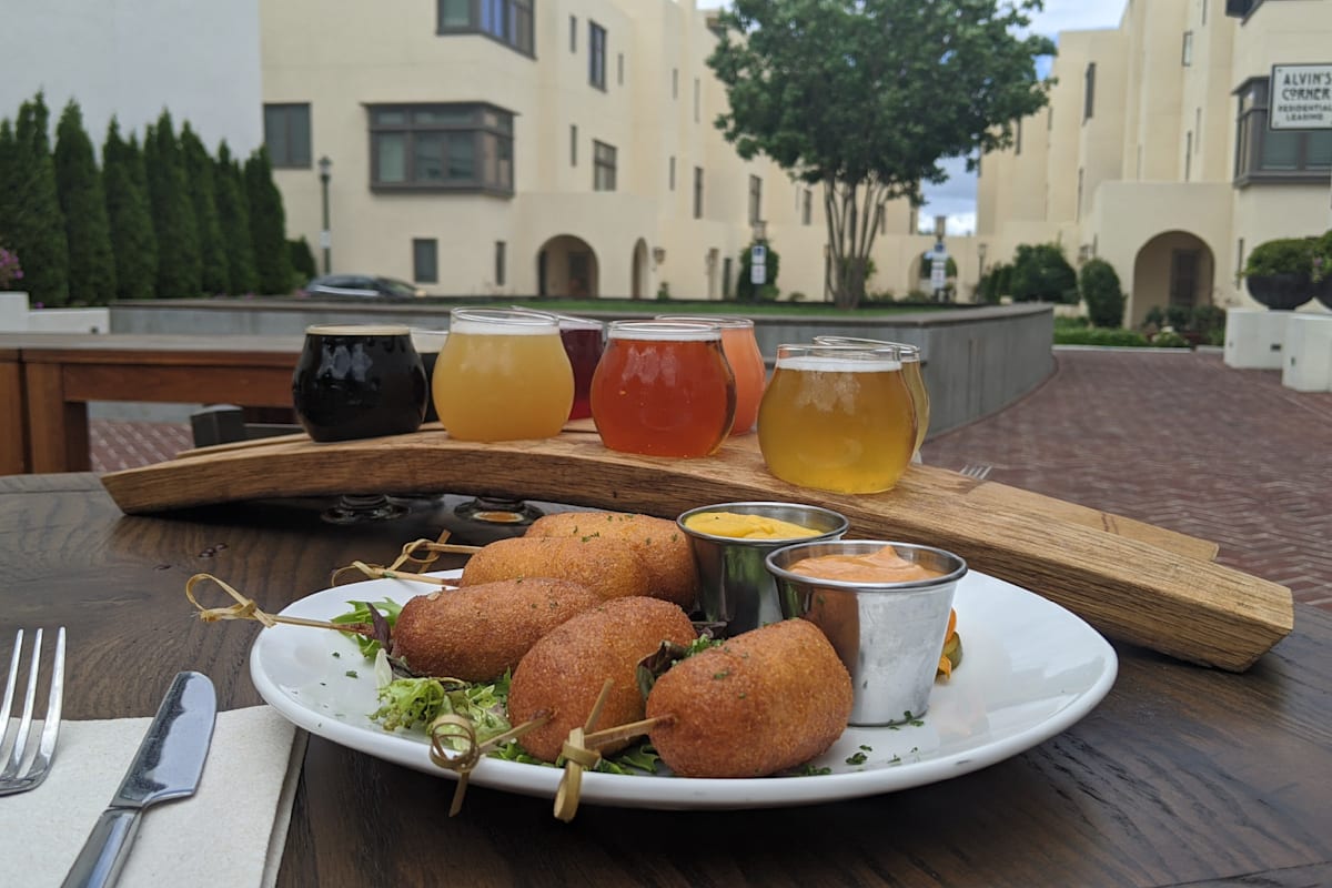 Brew City Grill Delivery Menu Order Online 651 W Hamilton Ave