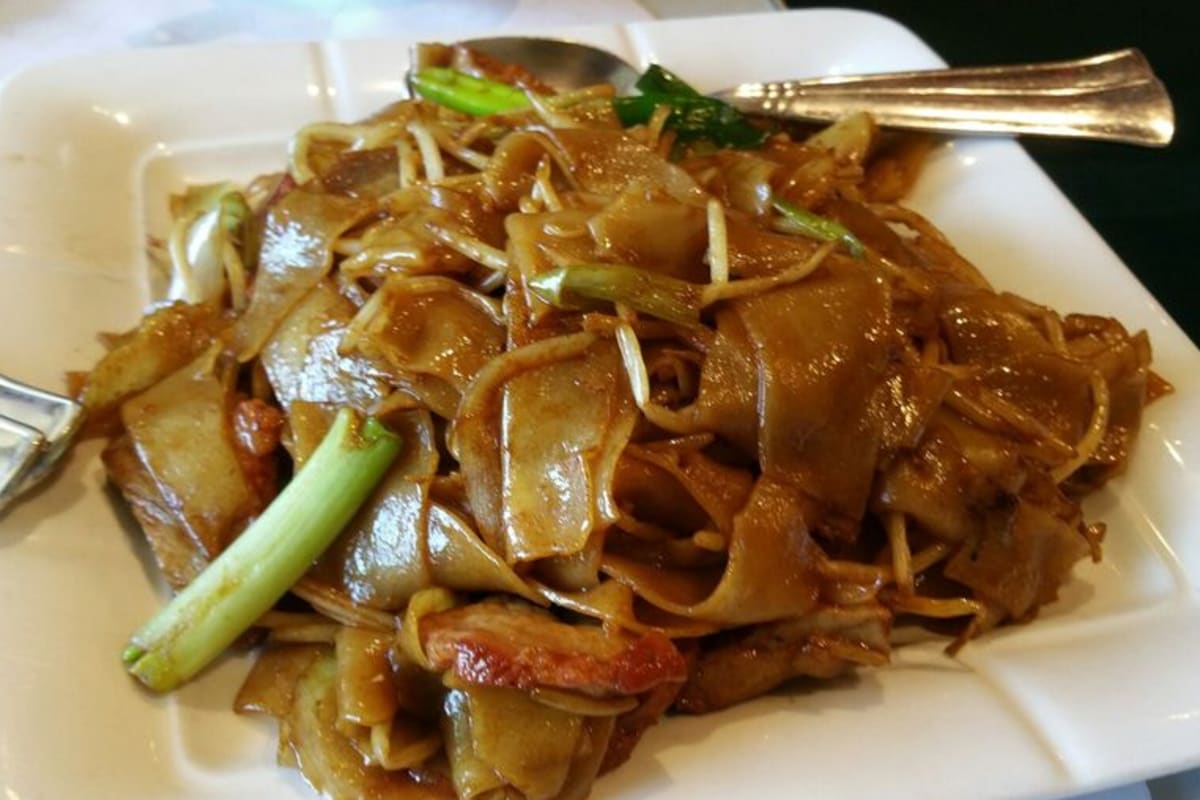 Leo's Chinese Restaurant Delivery Menu Order Online 105 Town and