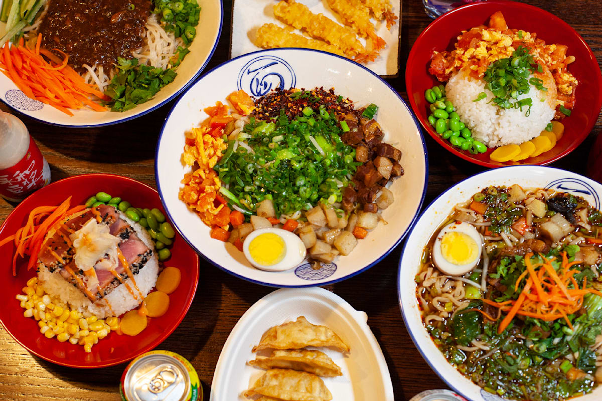 AhHa Noodles Delivery Menu Order Online 37700 Six Mile Rd Livonia