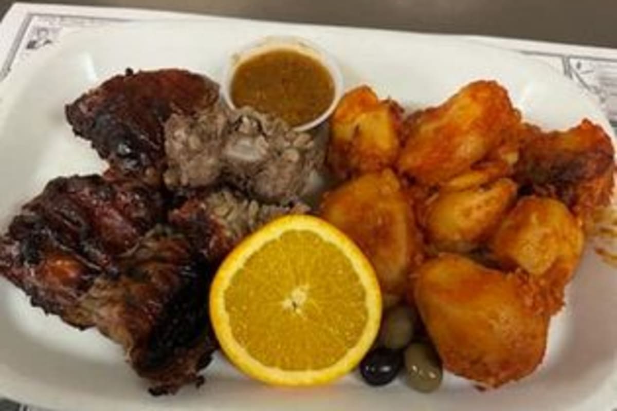 Antonio's Restaurant Delivery Menu Order Online 267 Coggeshall St