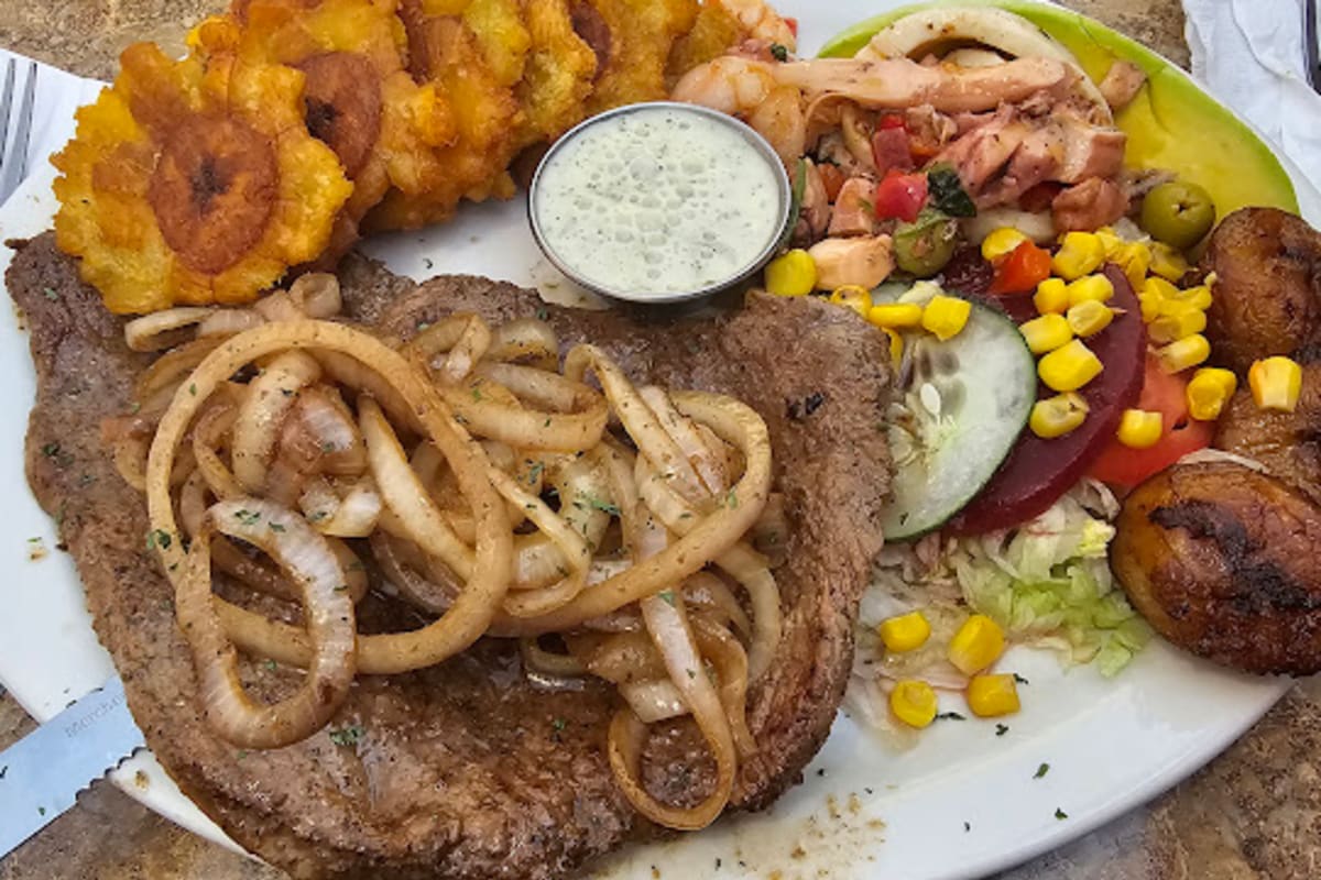 Maracas Restaurant Delivery Menu Order Online 3359 S Orange Blossom