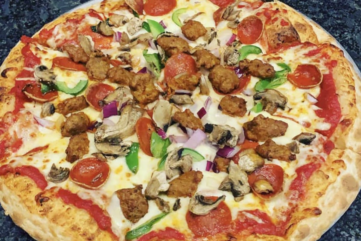 Bee'z Bistro & Pub Delivery Menu Order Online 3249 Washington Pike