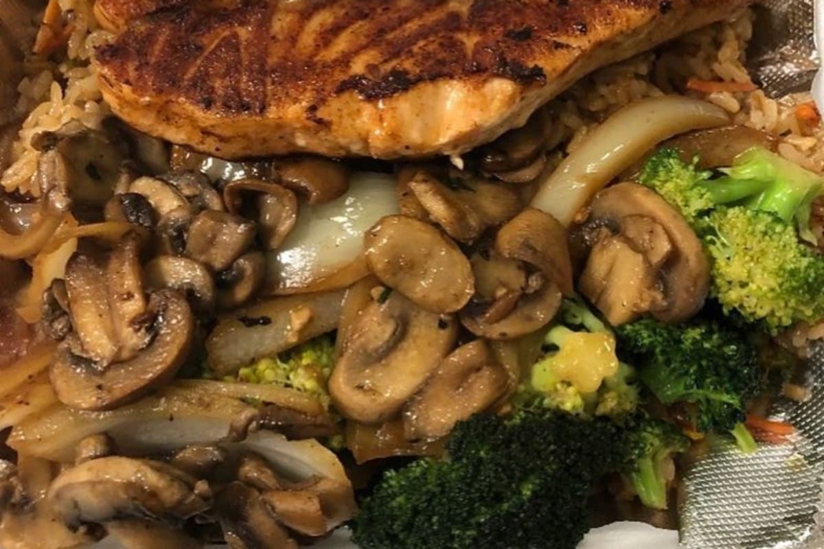 Yoshi Hibachi Grille Delivery Menu Order Online 27167 Van Dyke Ave