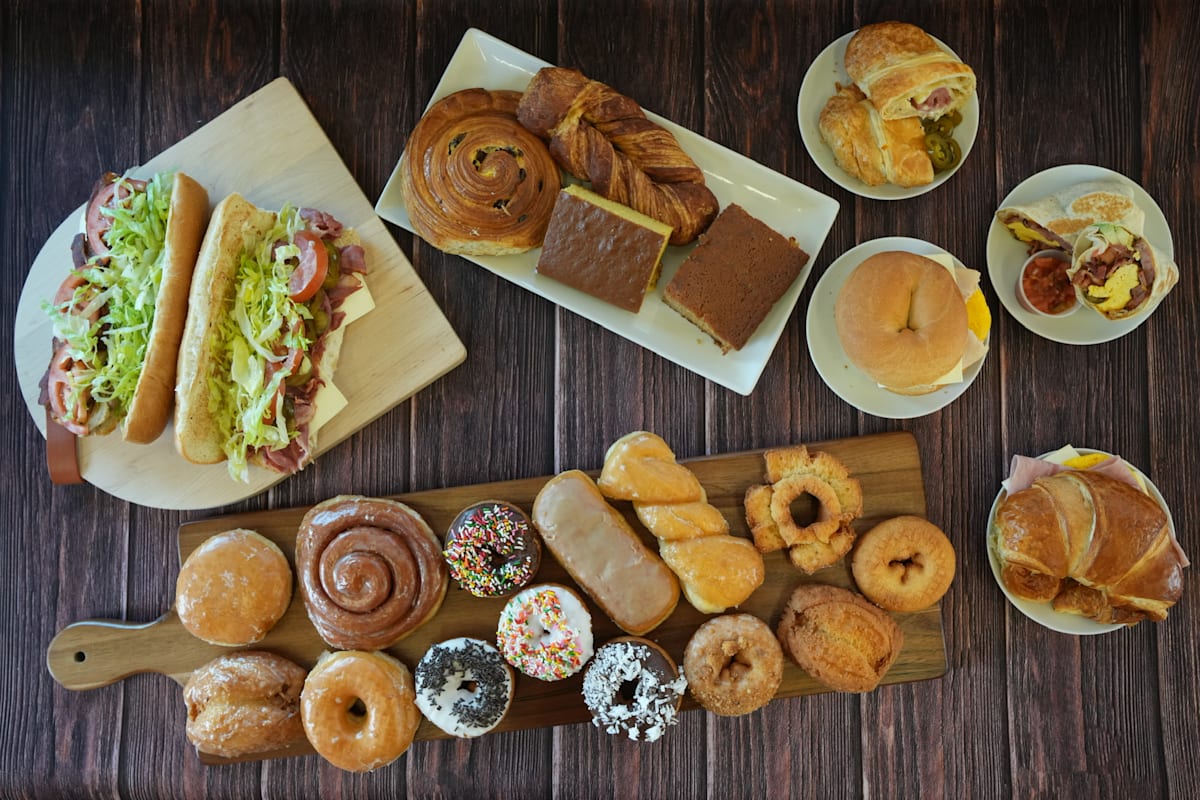 King’s Donuts Gardena, CA Restaurant Menu + Delivery Seamless