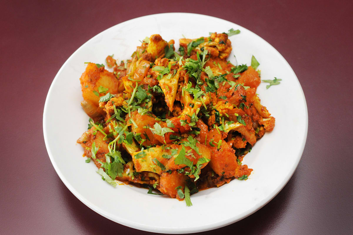 Friends Indian Restaurant Delivery Menu Order Online 1040 W