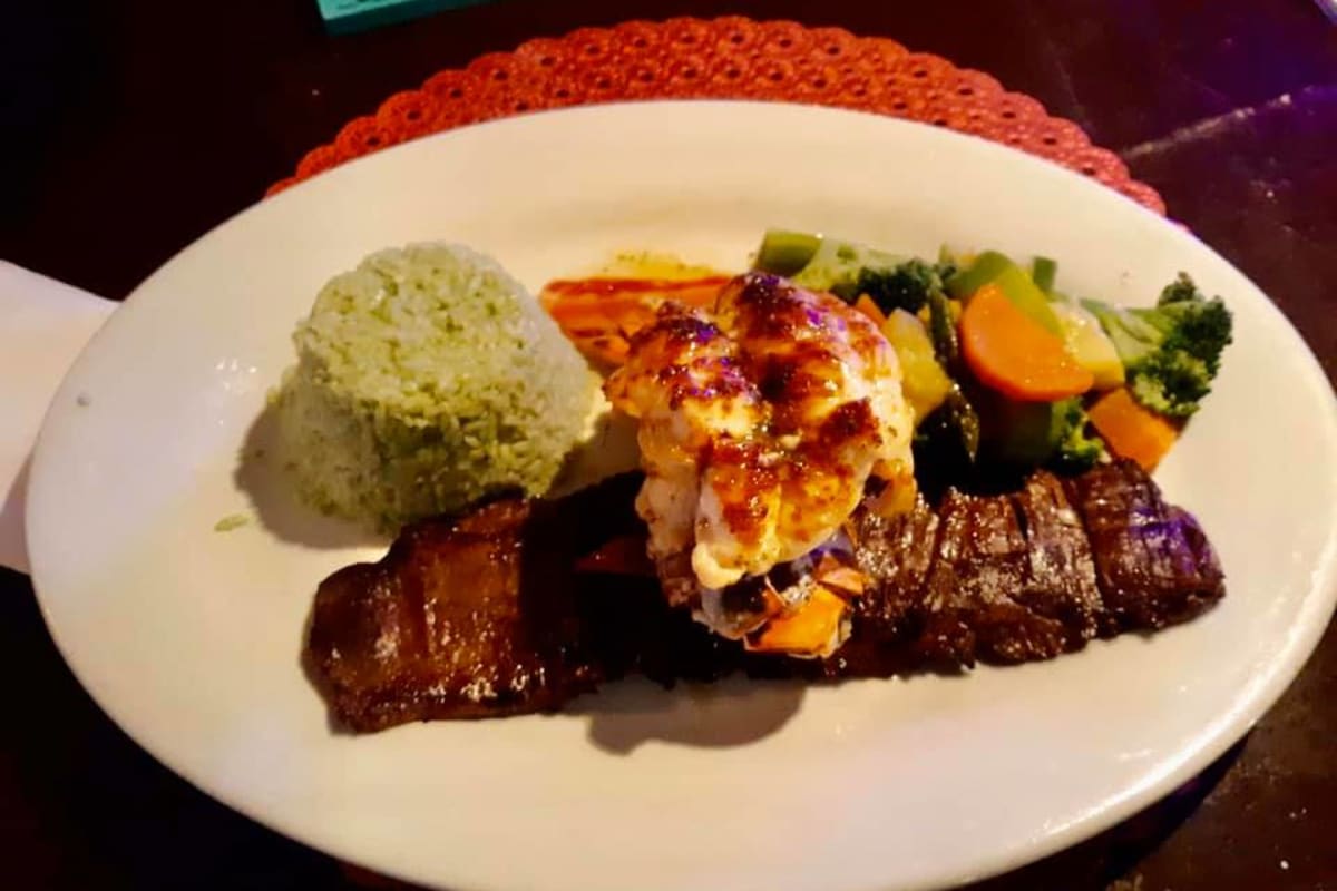 Maya Riviera Bar and Restaurant Delivery Menu Order Online 518 N