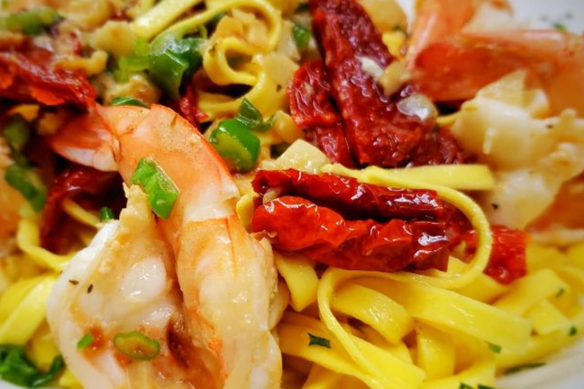 Roberts Scratch Kitchen Delivery Menu Order Online 400 Minnisink Rd