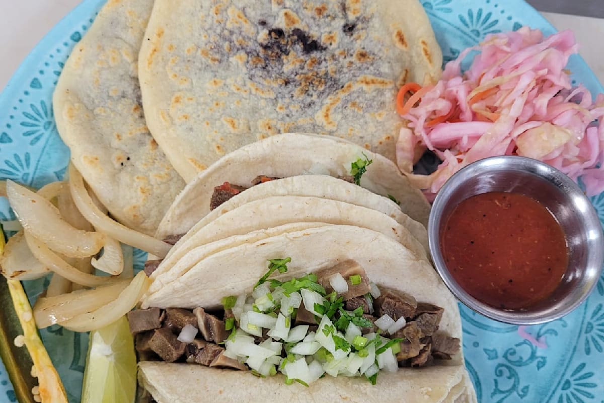 Pupuseria Mari II Delivery Menu Order Online 1202 South Main Street