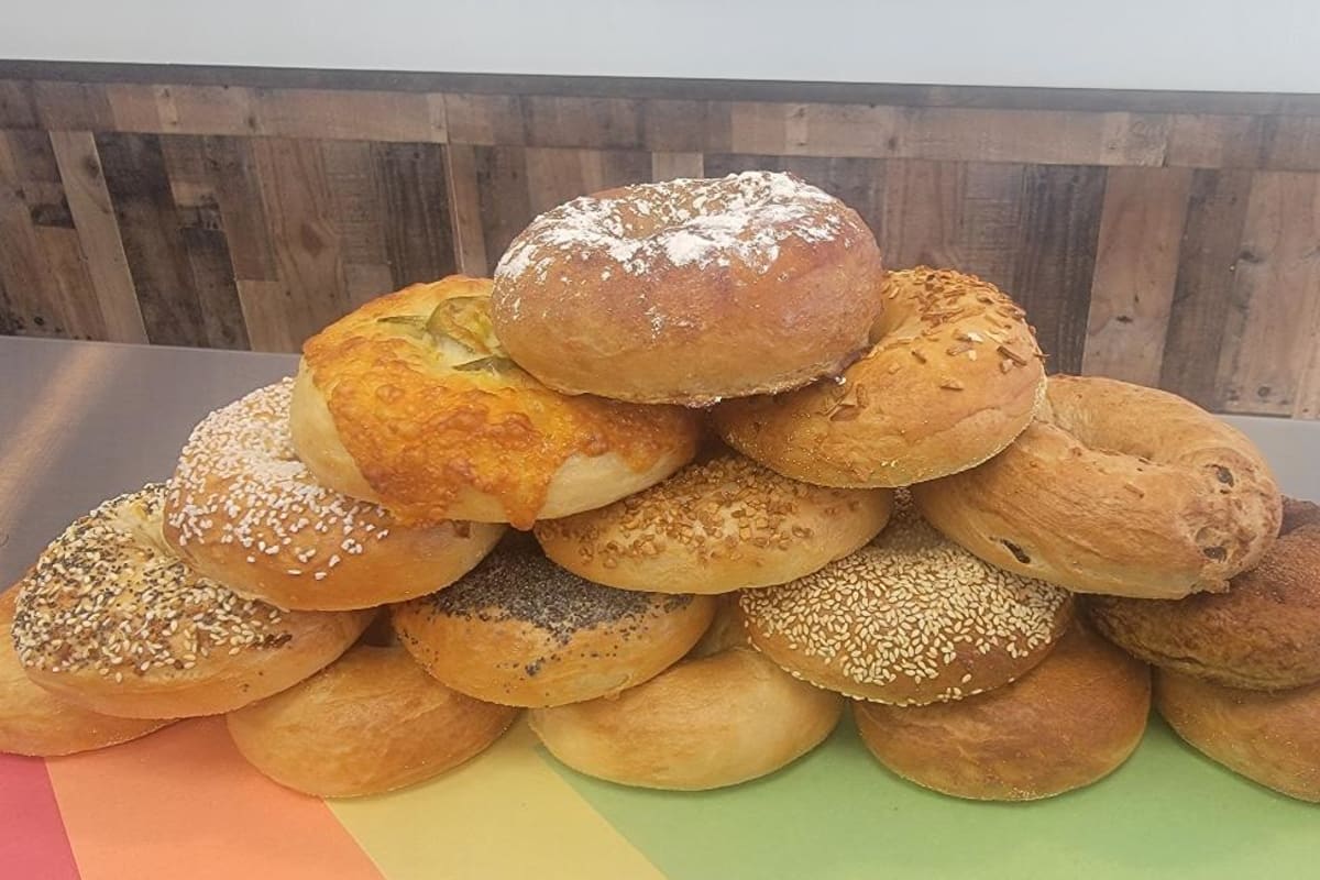 The Twisted Bagel Company Delivery Menu Order Online 15 Kendall Way