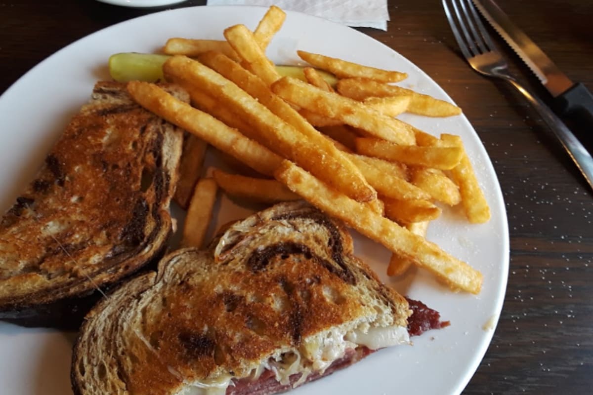 The Dream Restaurant Delivery Menu Order Online 1500 Allegheny St