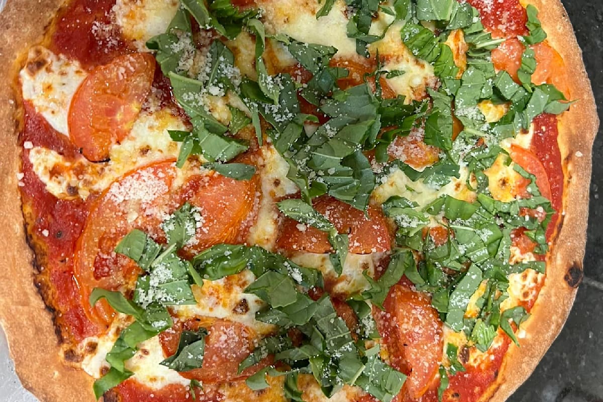 Moe's Pizza Atascadero Delivery Menu Order Online 7339 El Camino