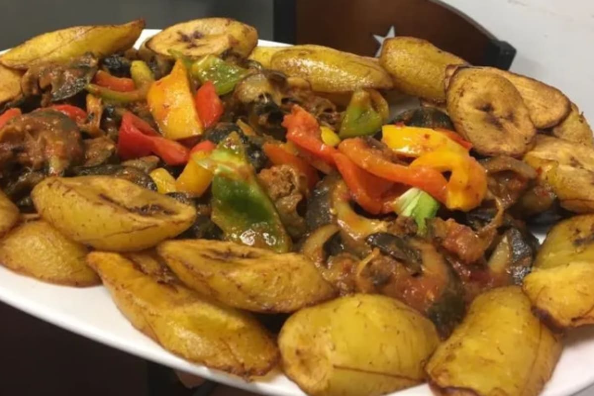 Mama B's International Kitchen Delivery Menu Order Online 2985 TX