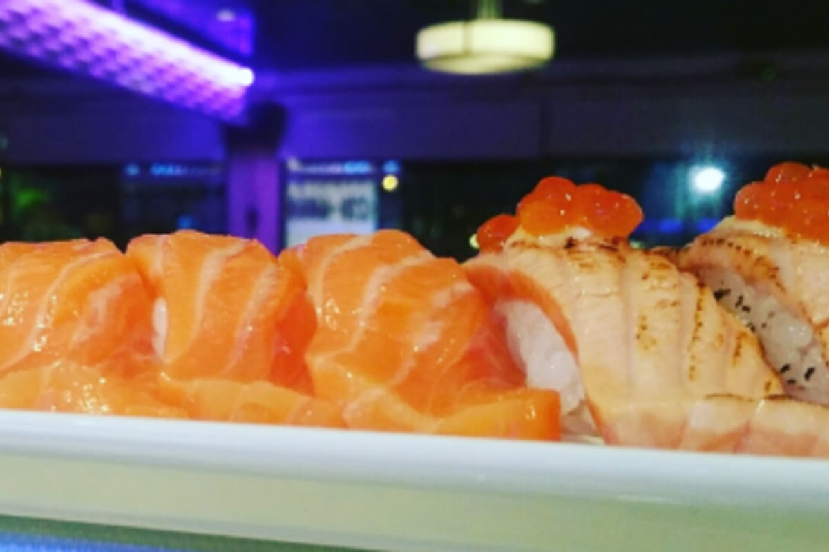 Sushi Thai Fusion Delivery Menu Order Online 3105 S Federal Hwy