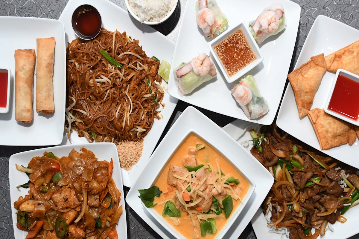Rolling Wok Asian Cuisine & Pho Delivery Menu Order Online 3600 SE