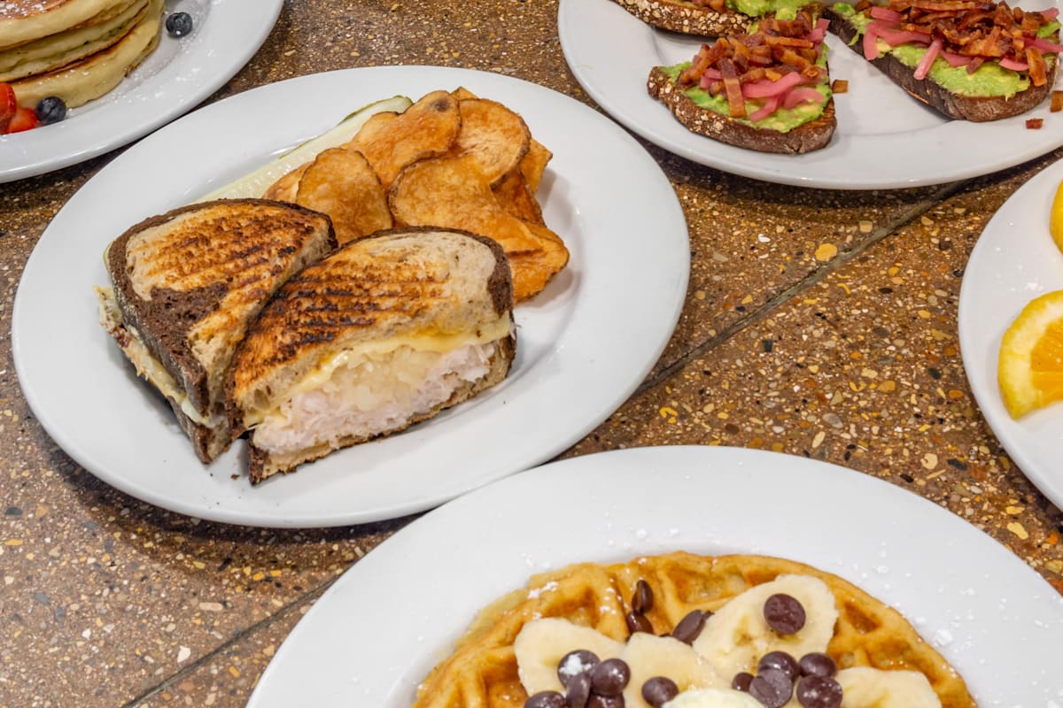 Milk and Honey Cafe Delivery Menu Order Online 1920 W Division St