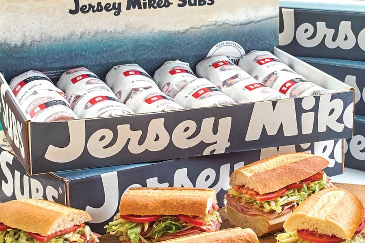 65 Portabella Chicken Cheese Steak - Hot Subs - Jersey Mike's Subs