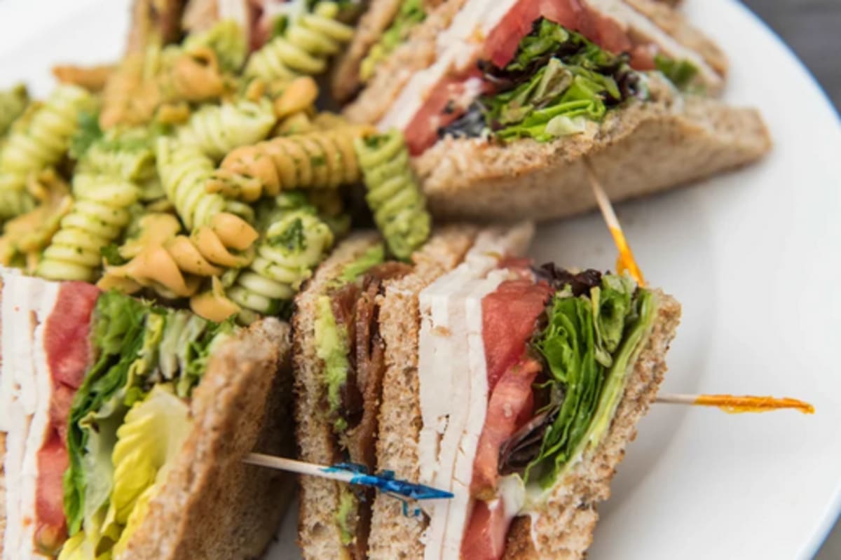 Stratford Court Cafe Delivery Menu Order Online 1307 Stratford Ct