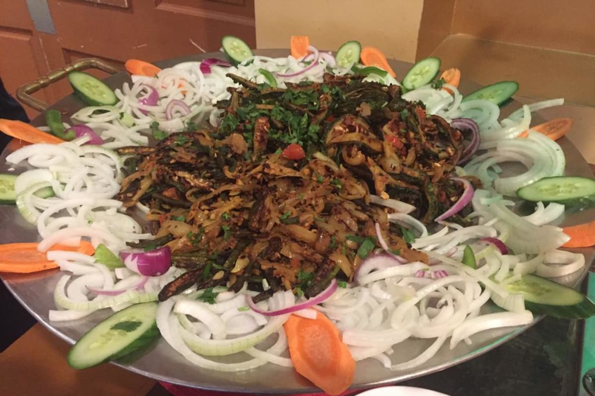 Delhi 6 Delivery Menu Order Online 43761 Parkhurst Plaza 124