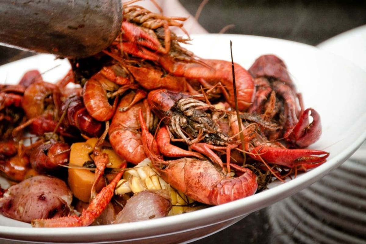 Charlie's Cajun Cookin' Delivery Menu Order Online 9811 Maumelle Boulevard North Little Rock