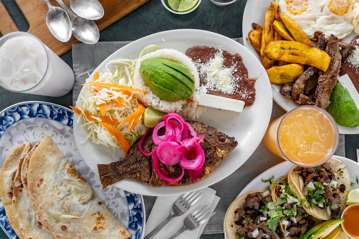 El Sabor Chapin Restaurant Delivery Menu Order Online 1446 S 8th St