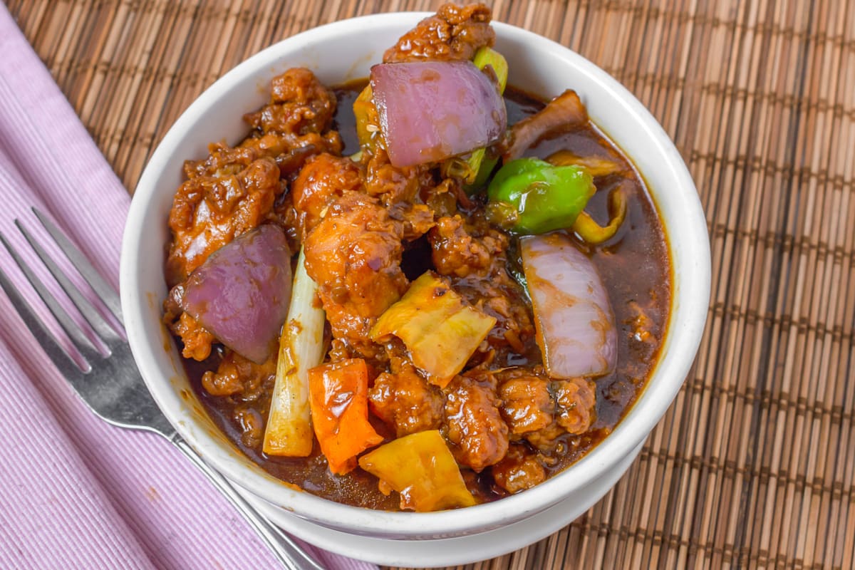 New chili and curry top