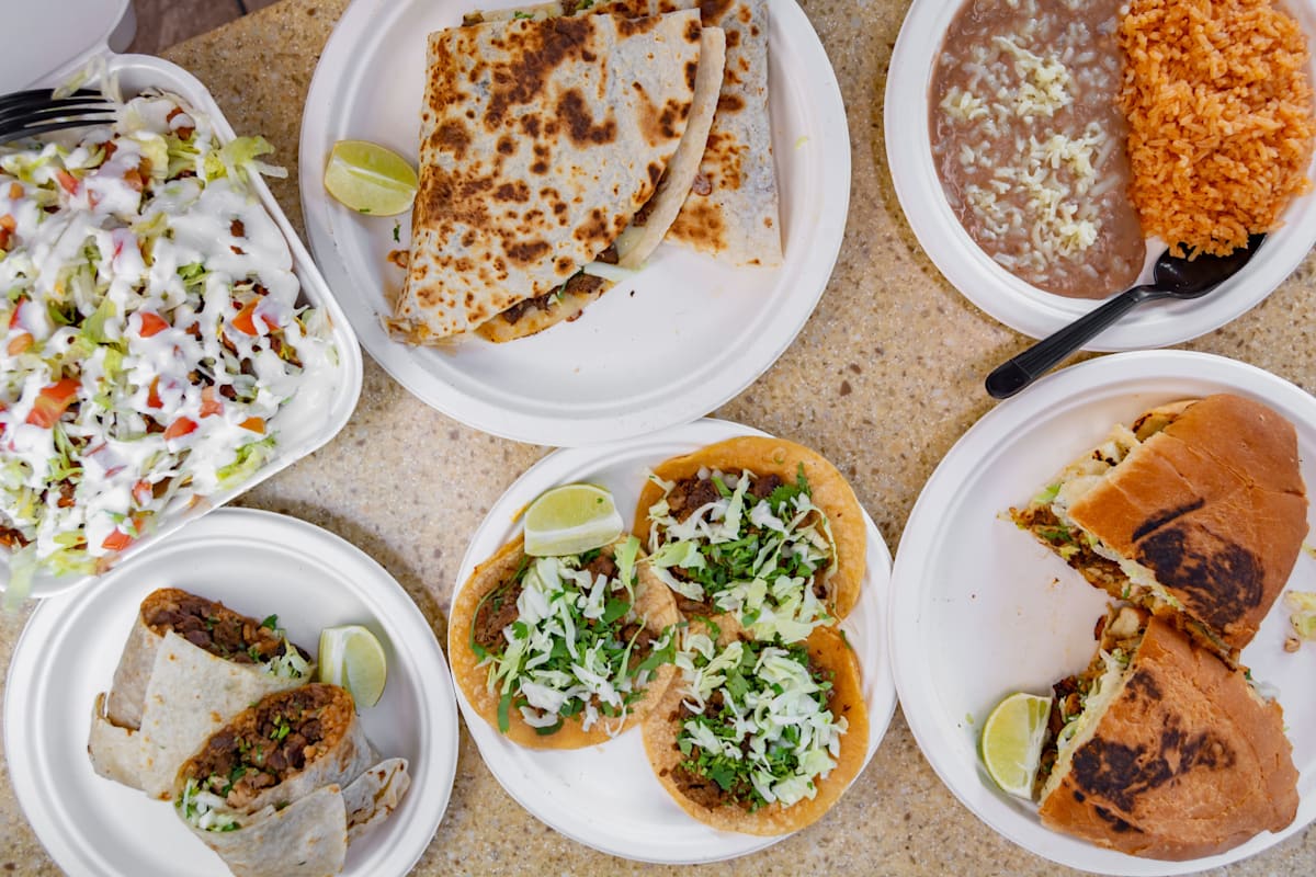 Circle K Taqueria Dinuba, CA Restaurant Menu + Delivery Seamless