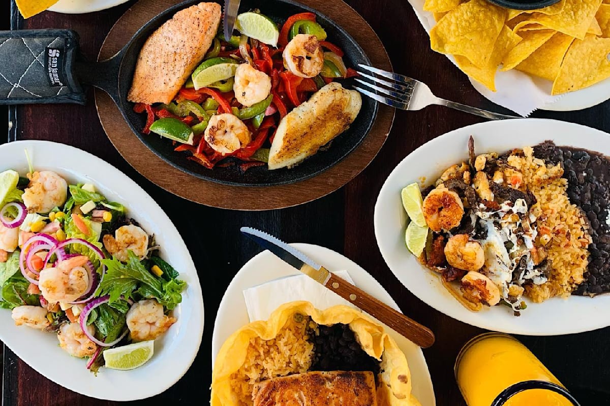 La Patrona restaurant 2 Paterson, NJ Restaurant Menu + Delivery