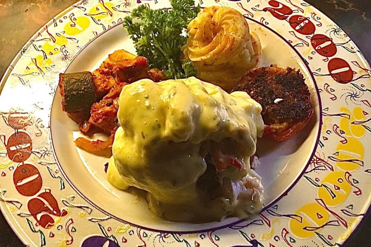 Dizz's As Is Restaurant Delivery Menu Order Online 2794 S Coast Hwy