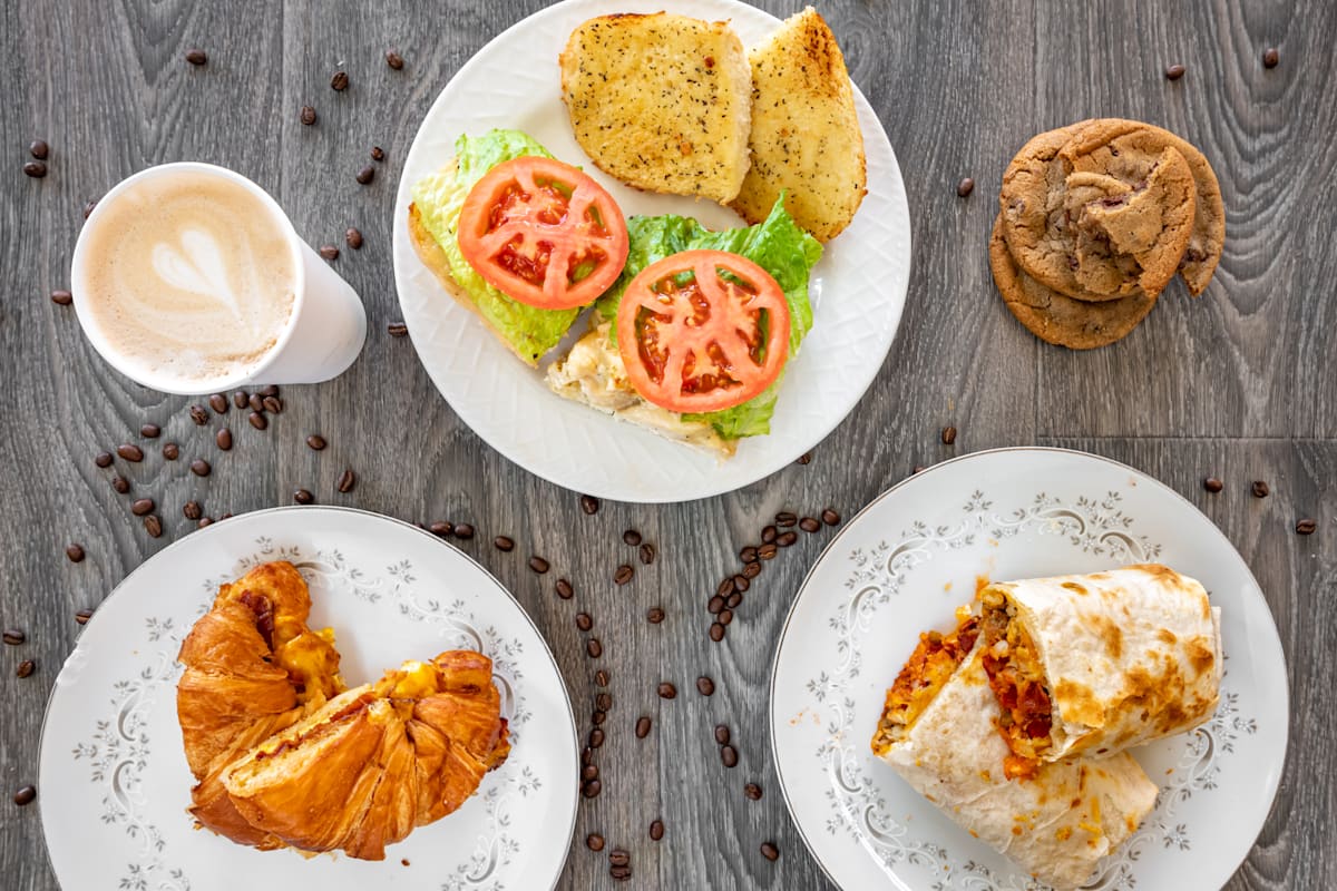 The Grind Cafe Delivery Menu Order Online 402 Tuolumne St Vallejo