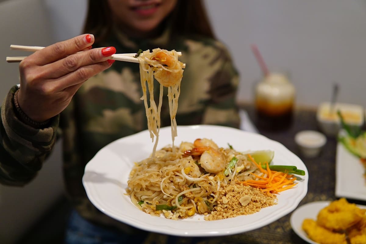 Thai Basil Farmington Hills Delivery Menu Order Online 37682 W 12