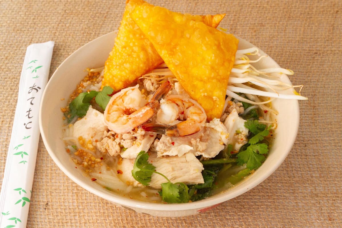 Gati Thai Bistro Delivery Menu Order Online 209 N Main St Andover