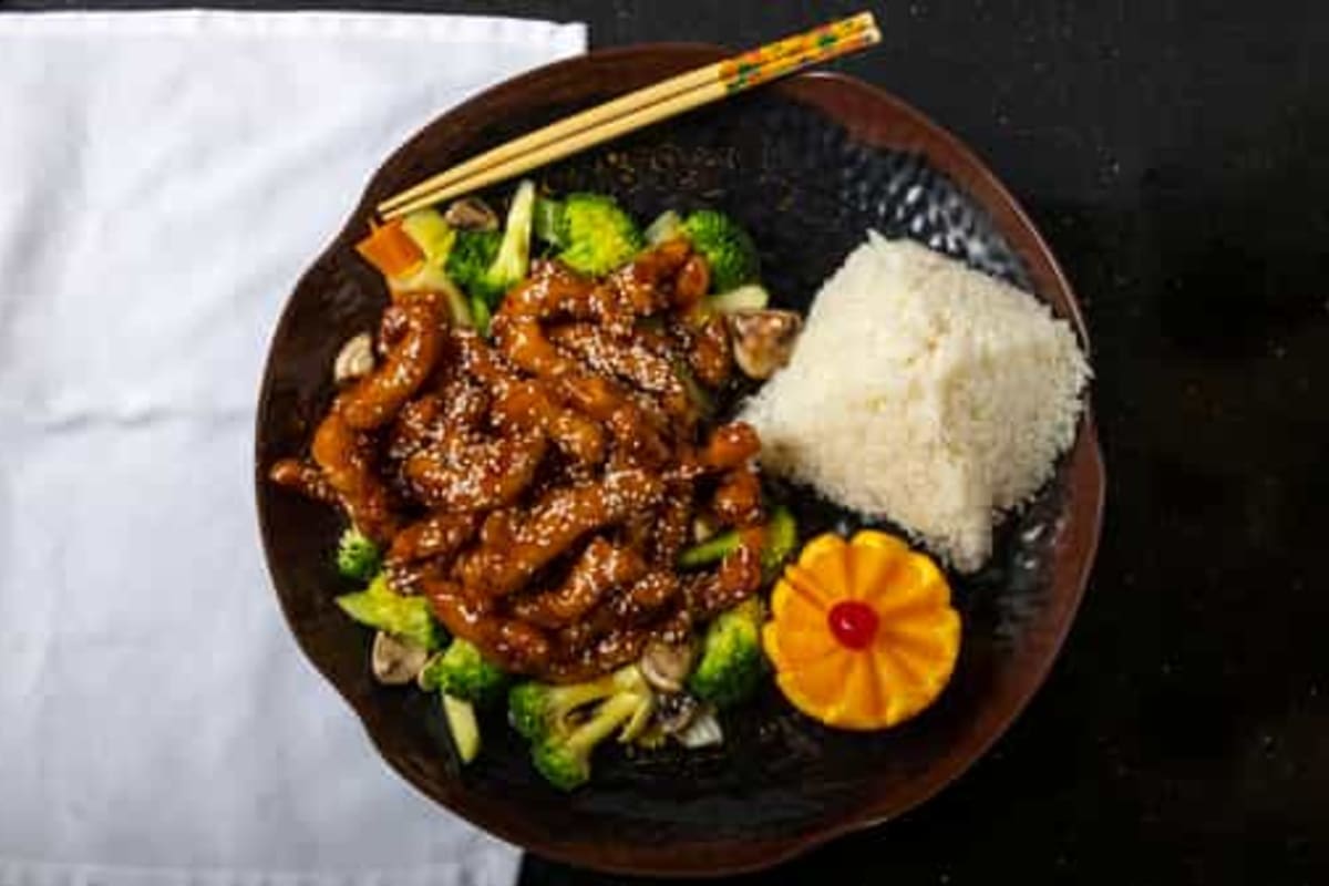 Spicy Basil (Englewood) Delivery Menu Order Online 3299 S Broadway