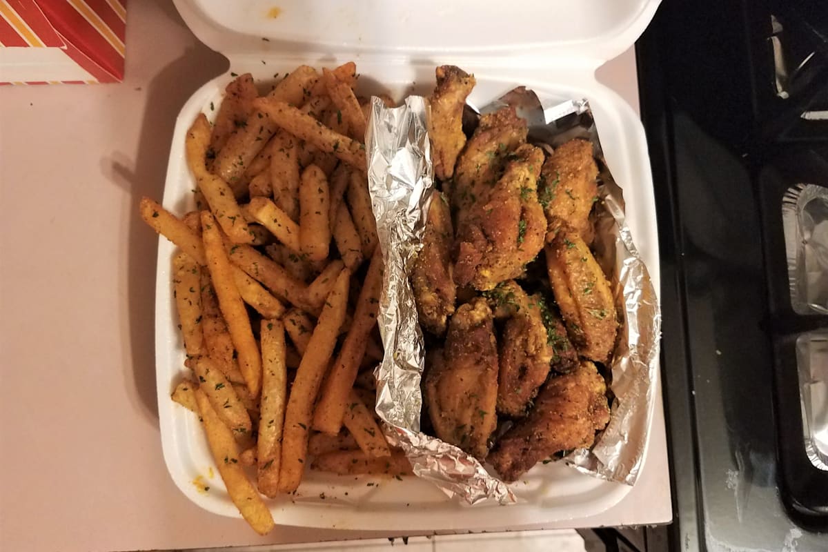 Wingz Wingz & Tingz Delivery Menu | Order Online | 388 Blue Hill Ave ...