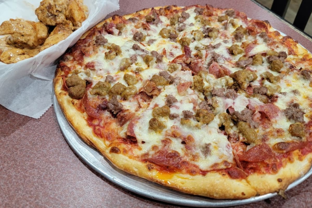 PizZing's Pizza & Wings Delivery Menu Order Online 1035 Bedford