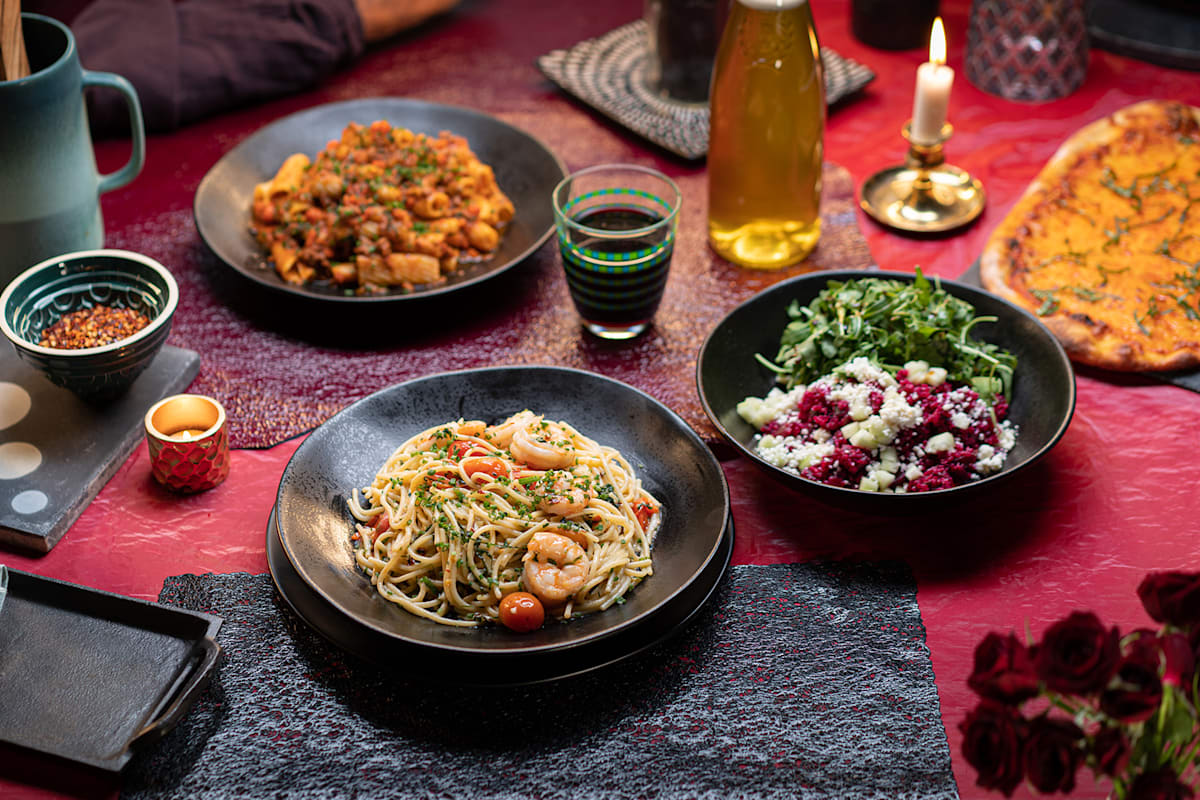 Amore Pasta Co Delivery Menu Order Online 7533 Sunset Blvd Los