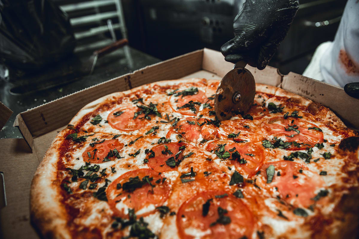 Bella Roma Italian Restaurant Pizzeria Delivery Menu Order