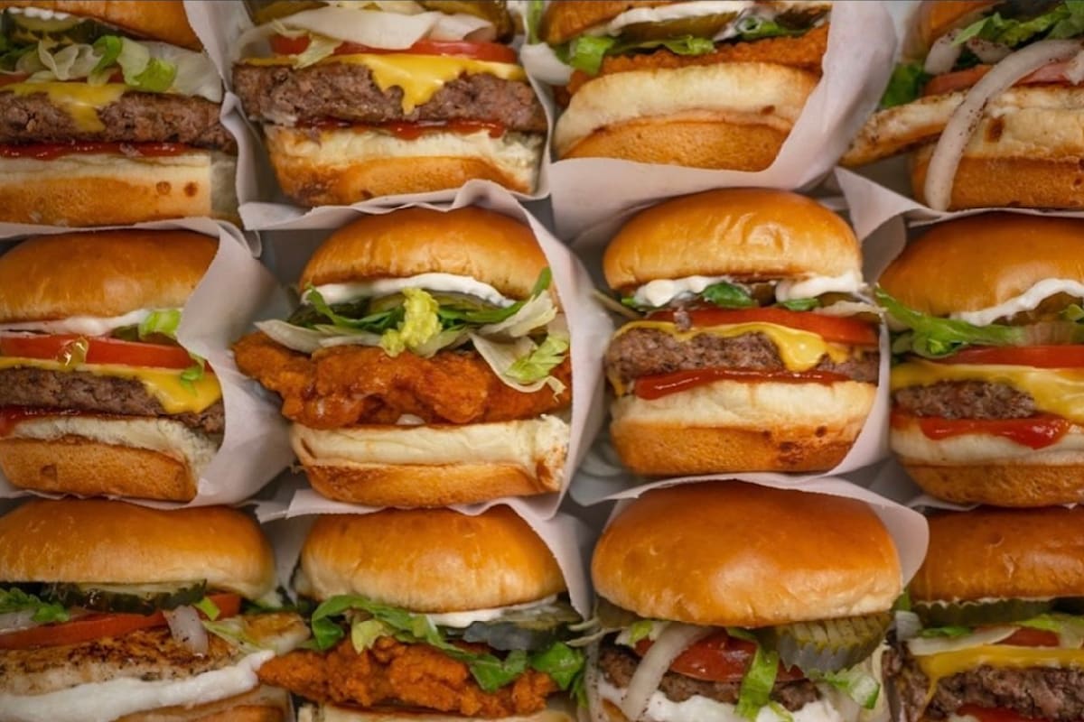 Savvy Sliders Delivery Menu Order Online 37555 W 12 Mile Rd