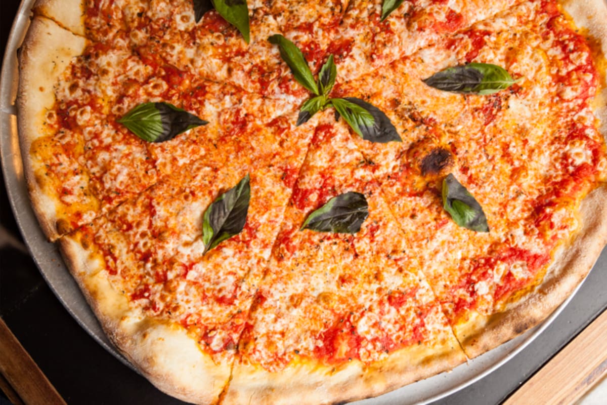 Best Pizza Delivery Menu | Order Online | 33 Havemeyer St Brooklyn