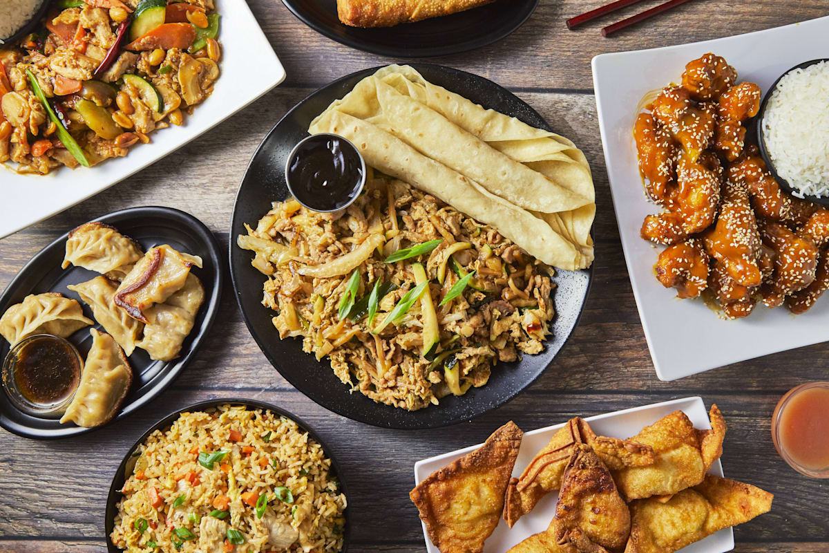 Lan's Old Town Delivery Menu Order Online 1507 N Sedgewick St