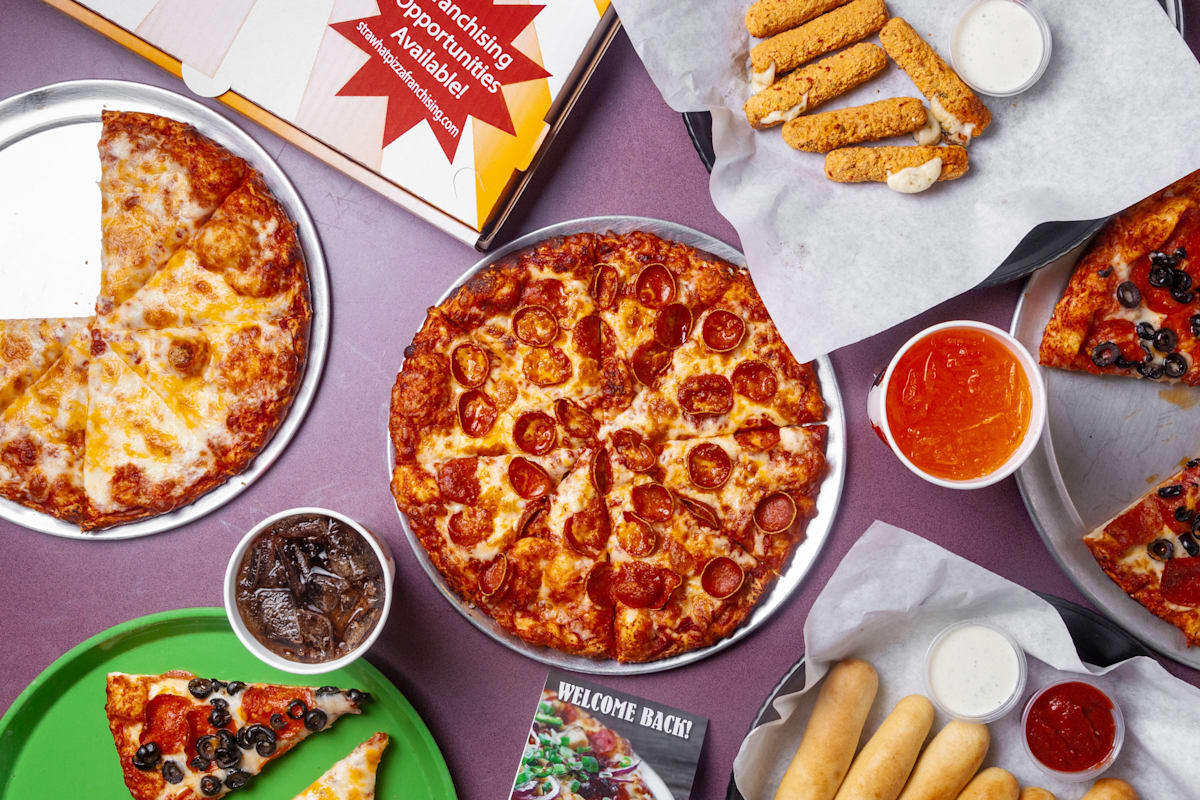 Straw Hat Pizza Delivery Menu Order Online 1822 N Broadway Santa