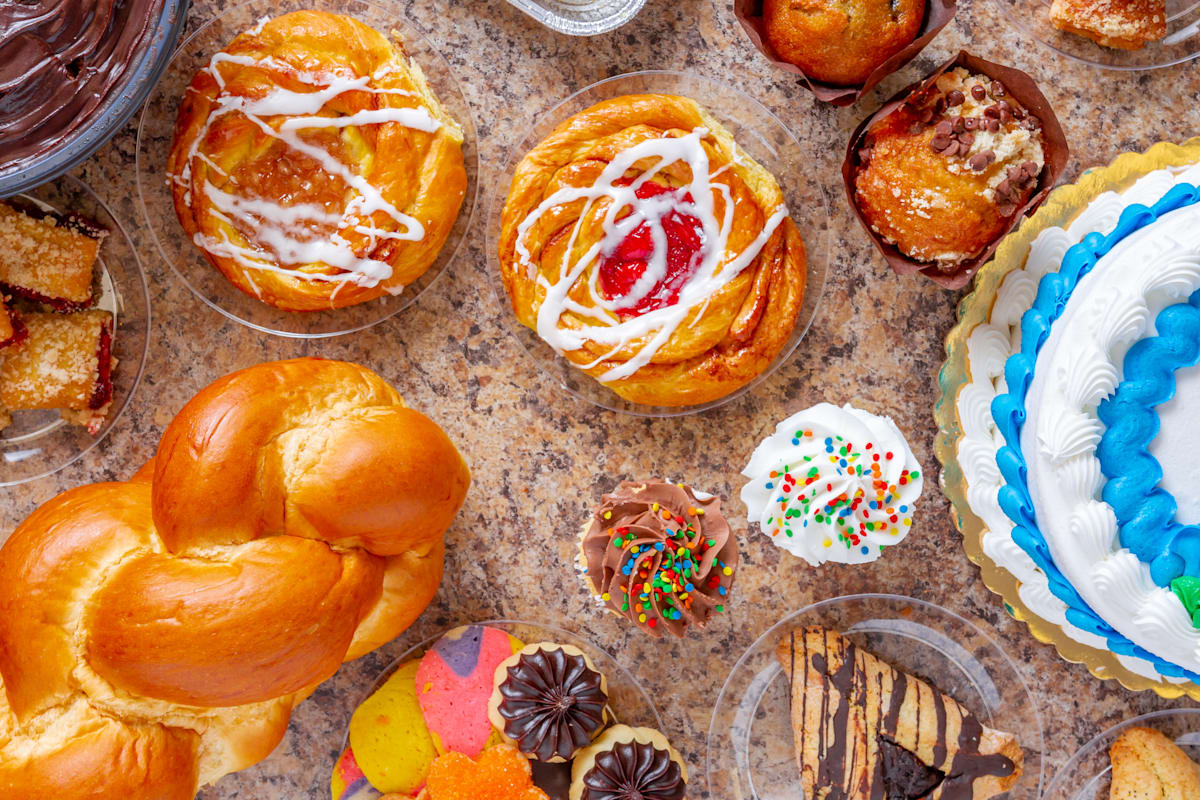 Pariser's Bakery Delivery Menu Order Online 6711 Reisterstown Rd