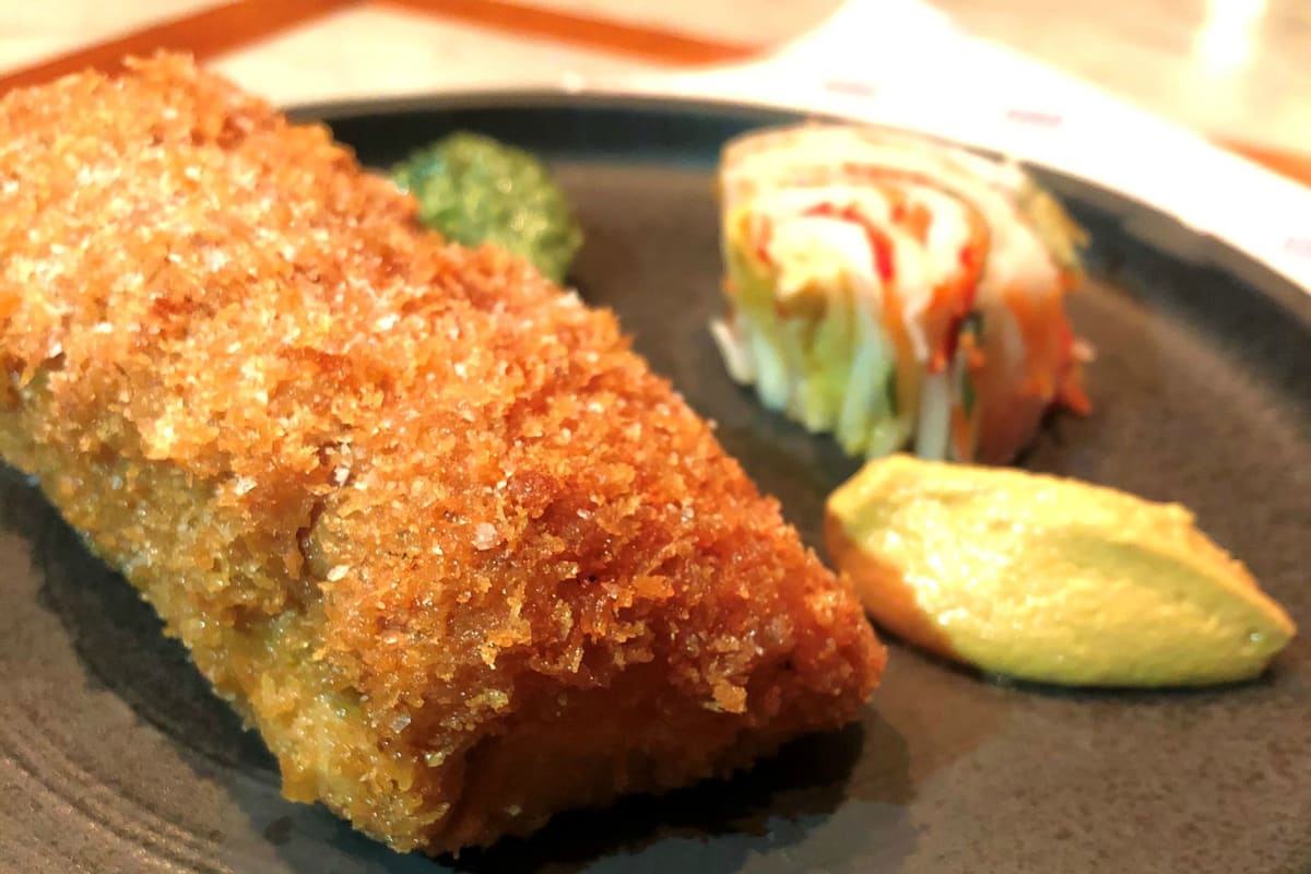 Sakusaku at momotaro