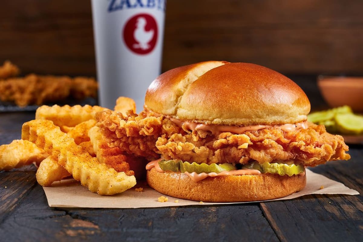 Zaxby's shop chicken sandwich