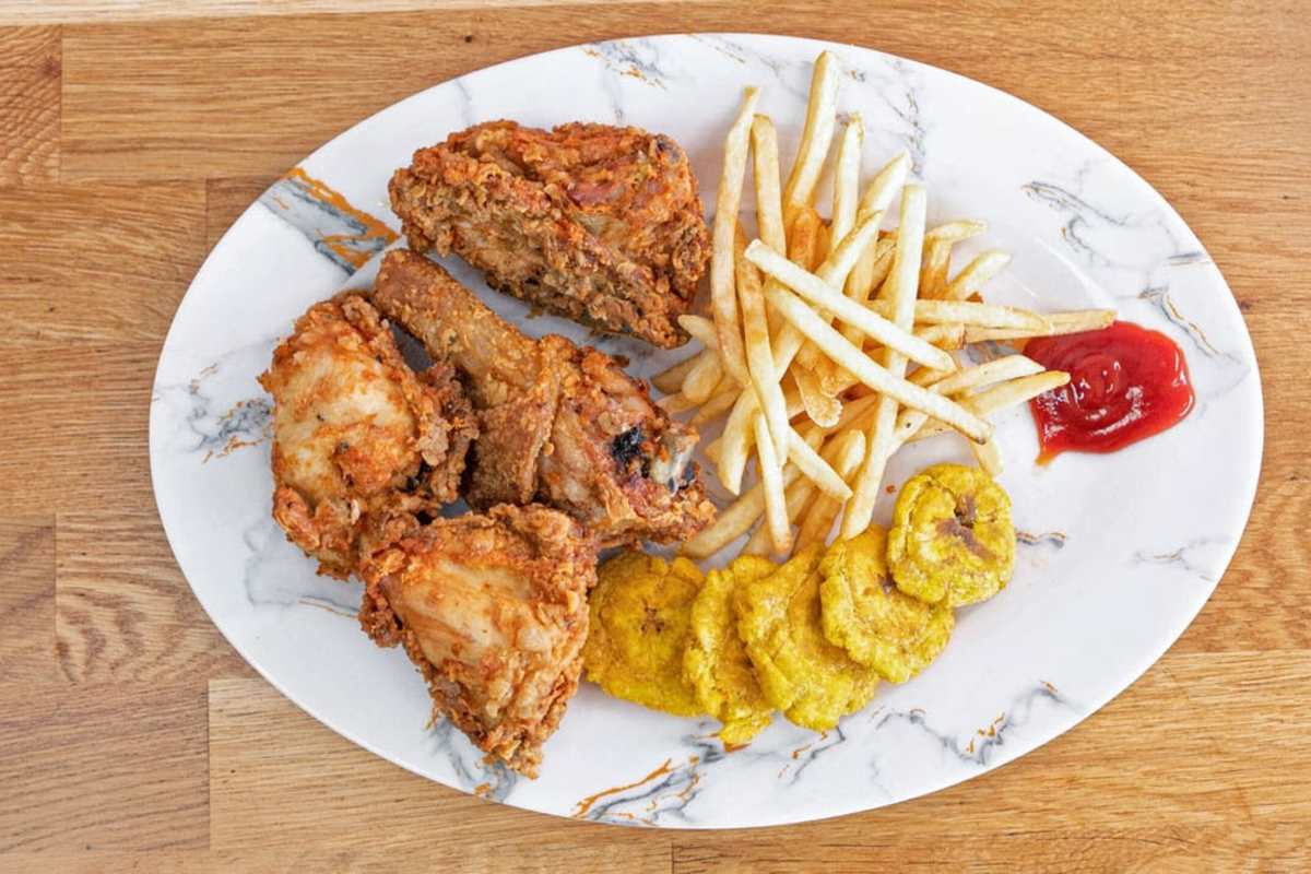 Equis Pica Pollo | OFIALMENTE OPEN EN PROVIDENCE, delen pa ca🇩🇴 925 ...